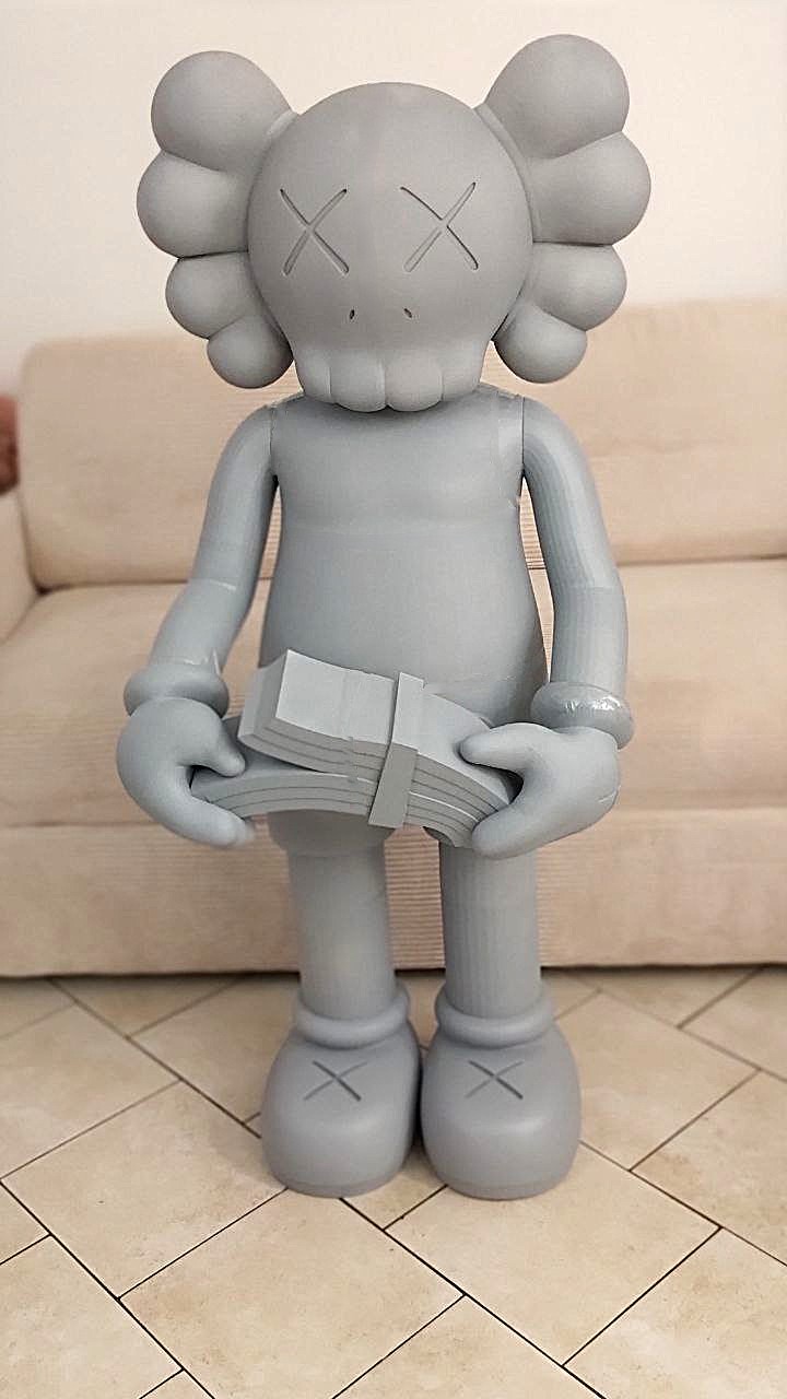 Kaws 1m40